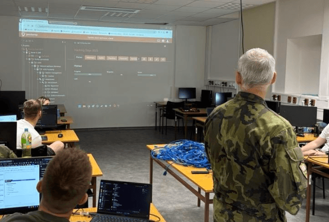 Penterep na Hacking Days: Jak studenti Univerzity obrany trénují reálný penetrační test